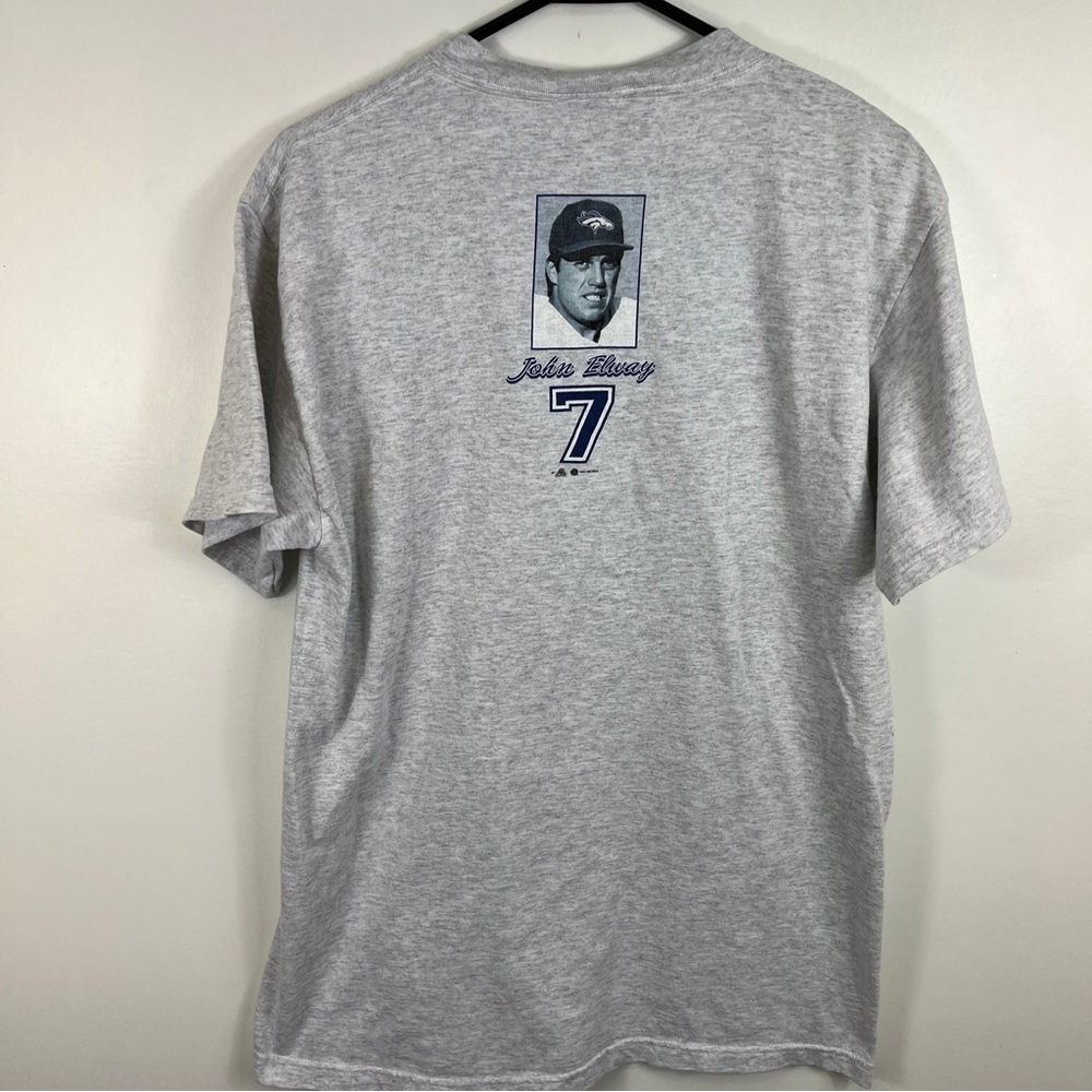 Vintage Denver Broncos NFL Football T Shirt Adult Sz Lrg John Elway Back